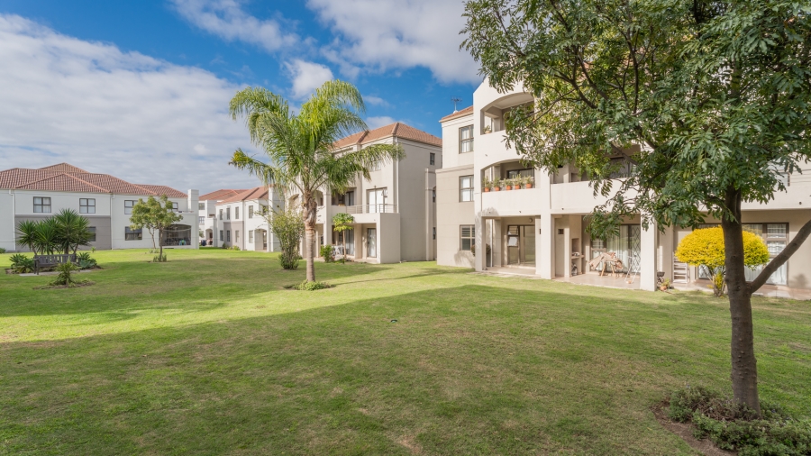 To Let 2 Bedroom Property for Rent in Vredekloof East Western Cape